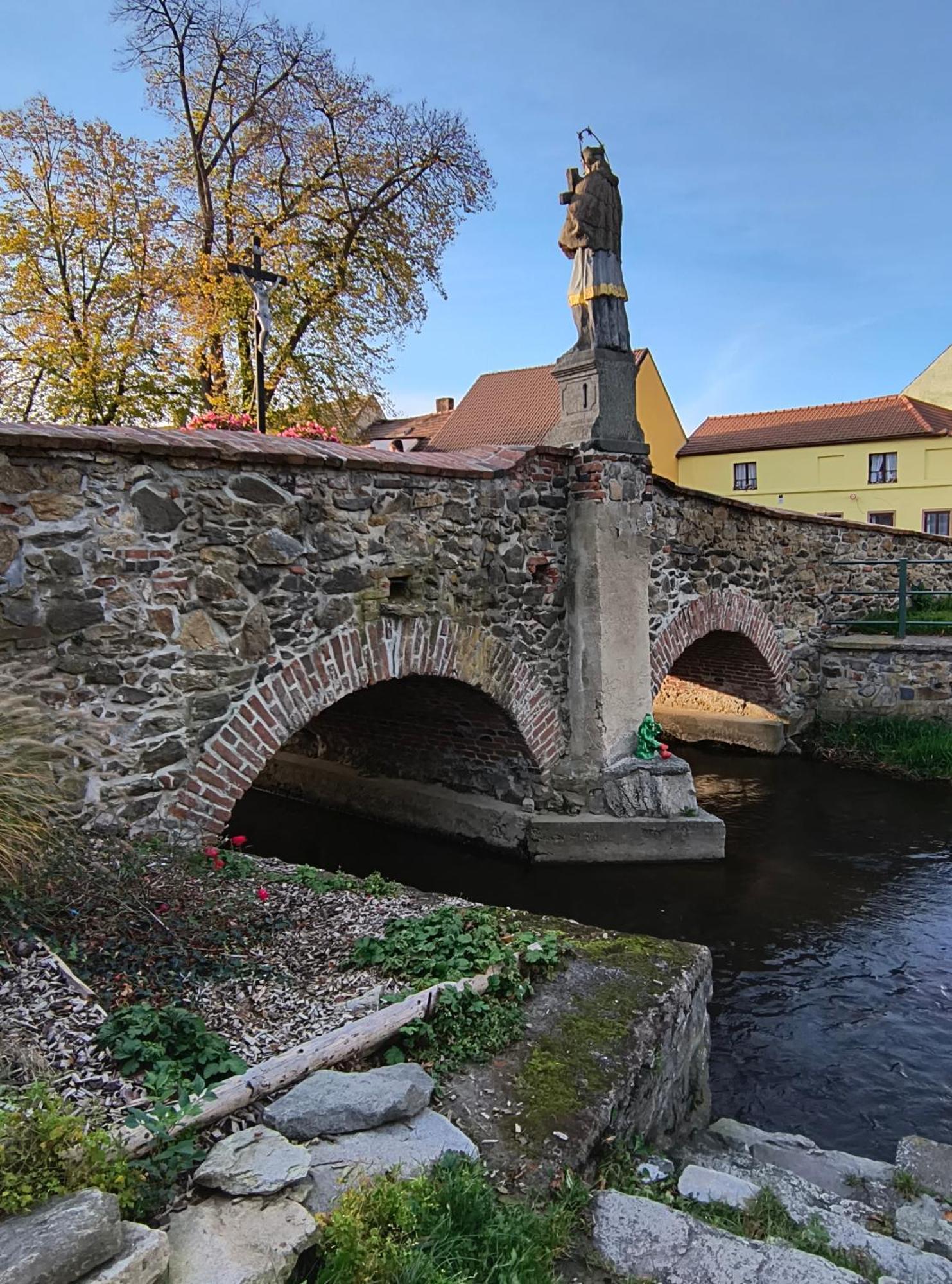 Chaloupka U Mostu Sv Jana V Centru Vodnan Vodňany Extérieur photo